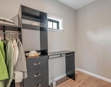 2443 13th Ave - Photo Thumbnail 23