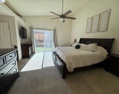 5412 Nez Perce Way - Photo Thumbnail 17