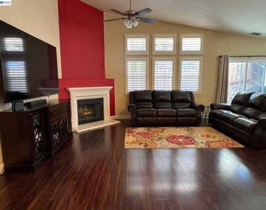 5412 Nez Perce Way - Photo Thumbnail 13