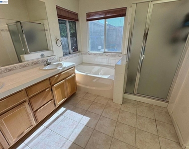 5412 Nez Perce Way - Photo Thumbnail 19