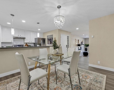 39139 Argonaut Way - Photo Thumbnail 5
