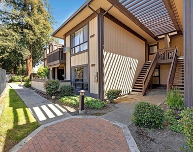 39139 Argonaut Way - Photo Thumbnail 22