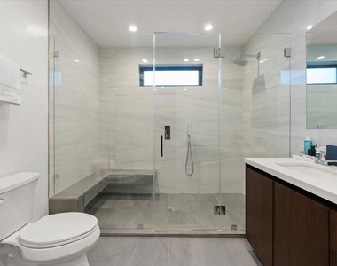 556 N Flores Street - Photo Thumbnail 15