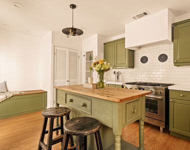 2272 India Street - Photo Thumbnail 7
