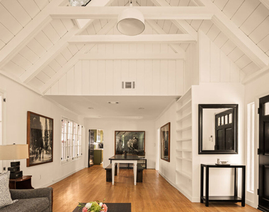 2272 India Street - Photo Thumbnail 3