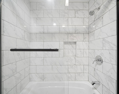 1545 W 23rd Street - Photo Thumbnail 6