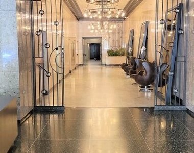 460 S Spring Street - Photo Thumbnail 27