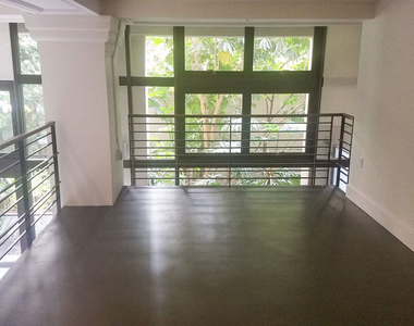 460 S Spring Street - Photo Thumbnail 5