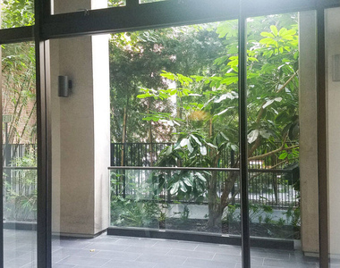 460 S Spring Street - Photo Thumbnail 19