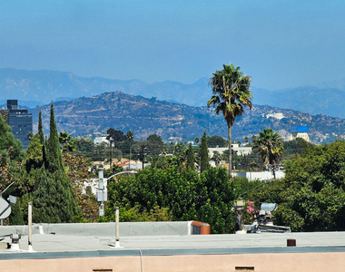 1923 1/2 Carmona Avenue - Photo Thumbnail 17