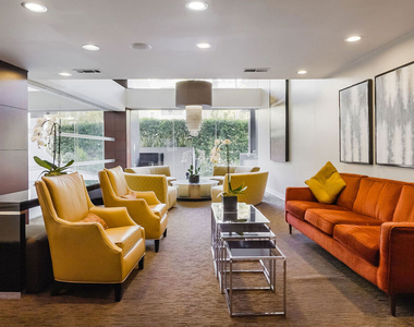 7250 Franklin Avenue - Photo Thumbnail 1
