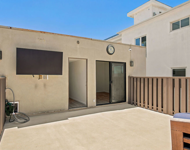 23 Privateer Street - Photo Thumbnail 41