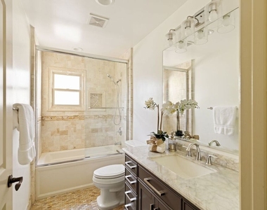 272 N Chester Avenue - Photo Thumbnail 25