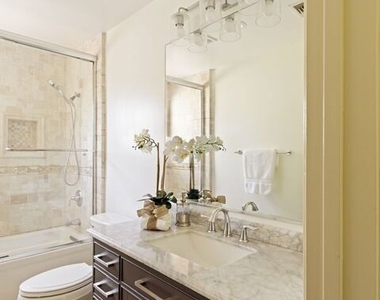 272 N Chester Avenue - Photo Thumbnail 26