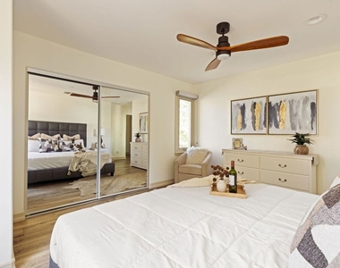 272 N Chester Avenue - Photo Thumbnail 24
