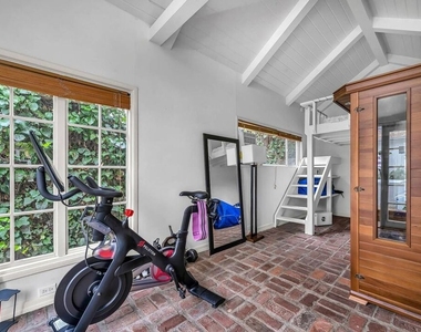 630 S Gretna Green Way - Photo Thumbnail 23