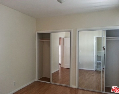 615 N Rossmore Avenue - Photo Thumbnail 3