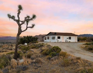 6036 Chula Vista Avenue - Photo Thumbnail 1