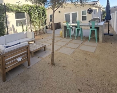 919 Isabel Street - Photo Thumbnail 24