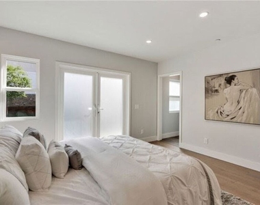 919 Isabel Street - Photo Thumbnail 9