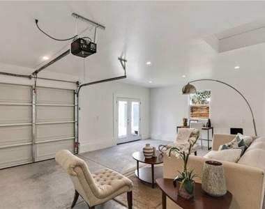 919 Isabel Street - Photo Thumbnail 19