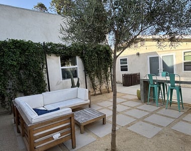 919 Isabel Street - Photo Thumbnail 23