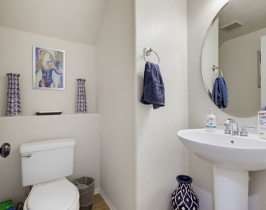 28937 Mirada Circulo - Photo Thumbnail 19