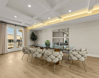 1825 Pandora Avenue - Photo Thumbnail 11