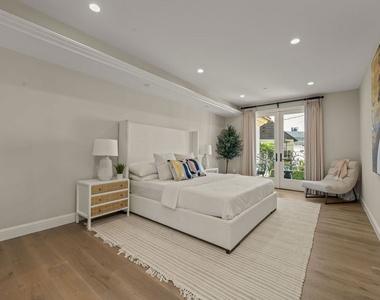 1825 Pandora Avenue - Photo Thumbnail 14