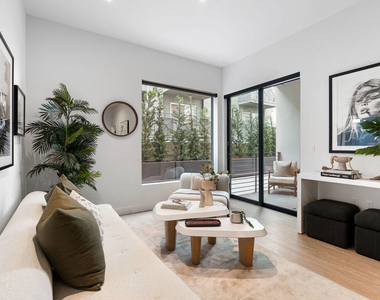 3667 Keystone Avenue - Photo Thumbnail 5