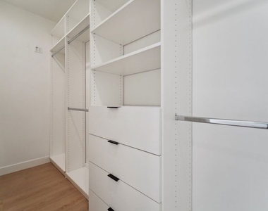 9122 W 3rd Street - Photo Thumbnail 24