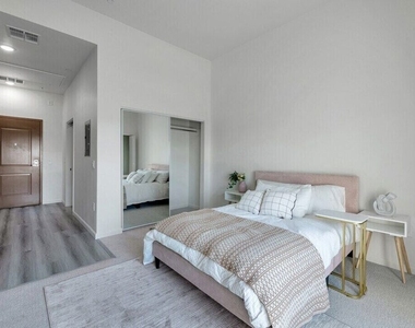 983 Dewey Avenue - Photo Thumbnail 10