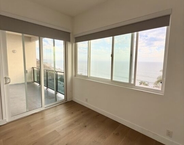 18069 Coastline Drive - Photo Thumbnail 11