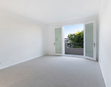 1650 Veteran Avenue - Photo Thumbnail 15