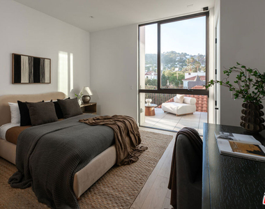 1264 N Harper Avenue - Photo Thumbnail 8