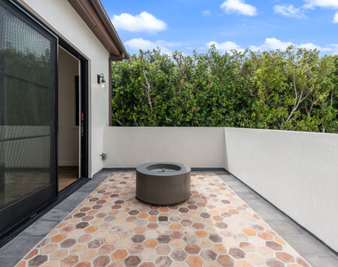 930 Lincoln Boulevard - Photo Thumbnail 39