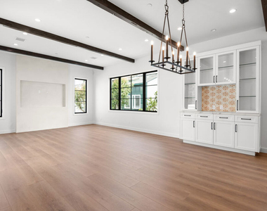 930 Lincoln Boulevard - Photo Thumbnail 8