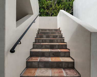 930 Lincoln Boulevard - Photo Thumbnail 44