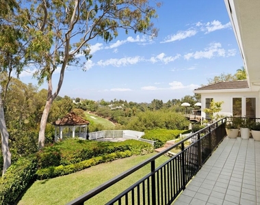 282 Bentley Circle - Photo Thumbnail 12