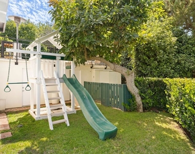 282 Bentley Circle - Photo Thumbnail 15