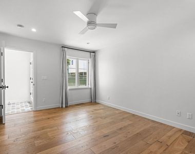 928 Lincoln Boulevard - Photo Thumbnail 30
