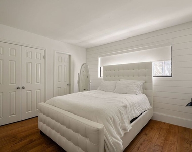 812 16th Street - Photo Thumbnail 15