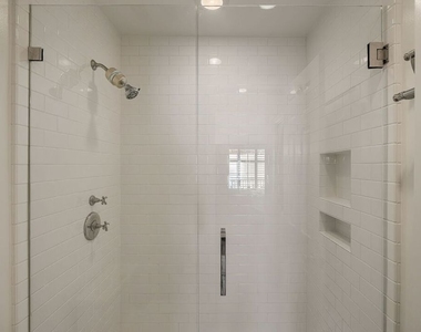 812 16th Street - Photo Thumbnail 20