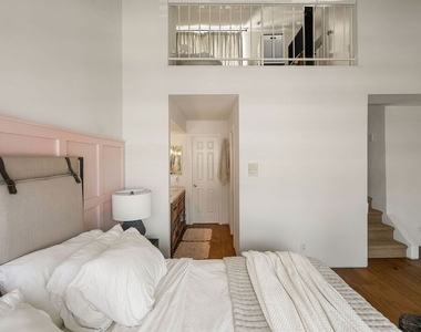 812 16th Street - Photo Thumbnail 18