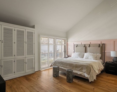 812 16th Street - Photo Thumbnail 17