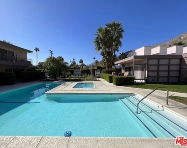 500 W Arenas Road - Photo Thumbnail 42