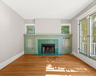 1441 N Ogden Drive - Photo Thumbnail 11