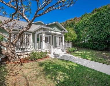 1441 N Ogden Drive - Photo Thumbnail 2