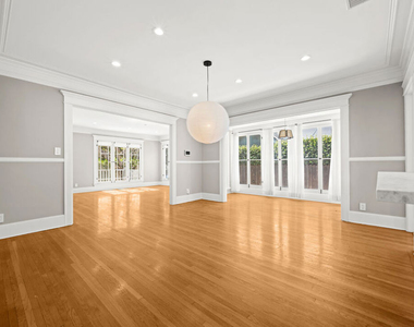 1441 N Ogden Drive - Photo Thumbnail 15