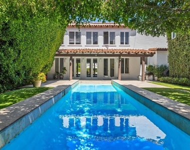 305 S Bedford Drive - Photo Thumbnail 28
